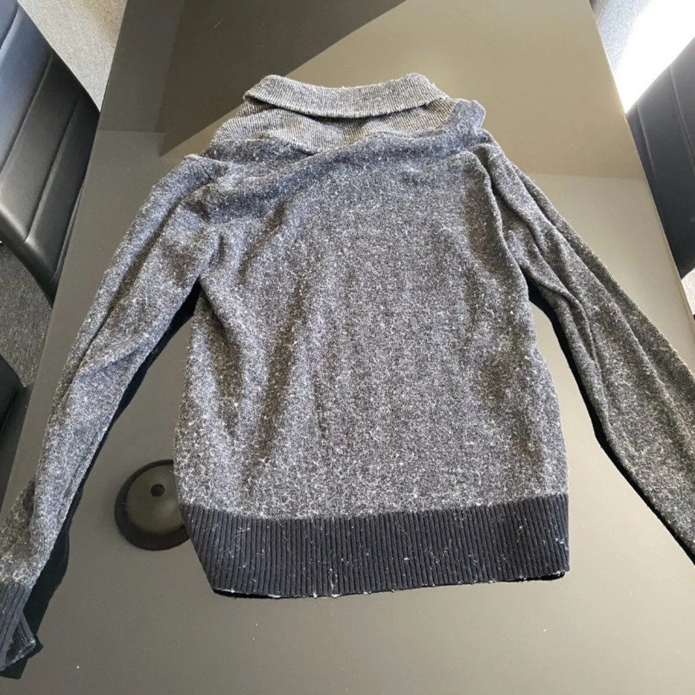 AX sweater - Picture 3 of 3